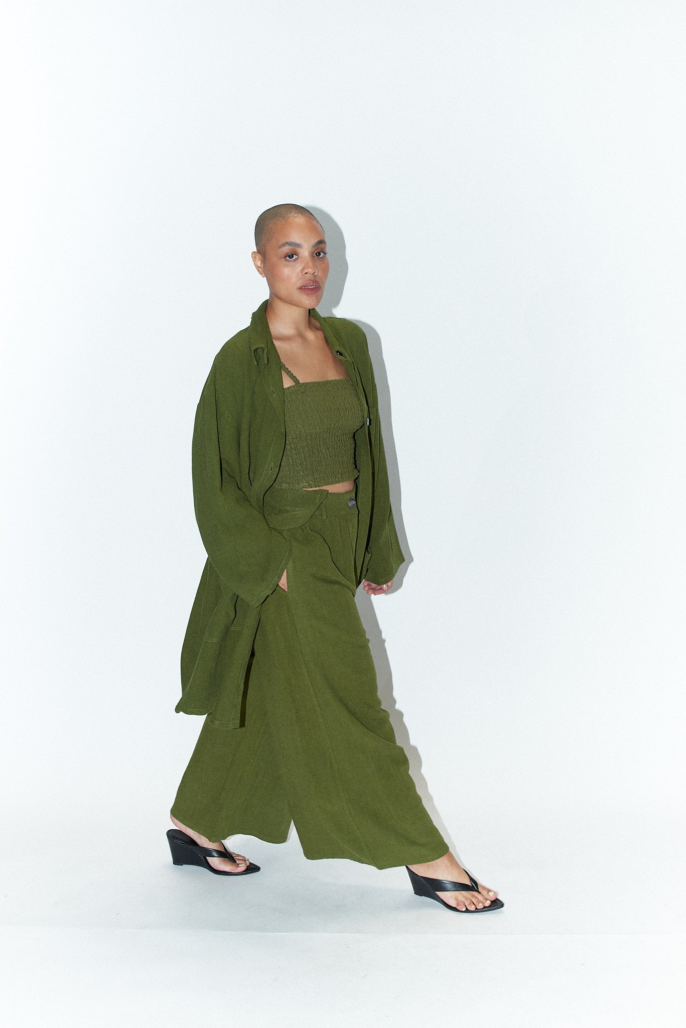 Moss Suspender Linen Wide Leg Trousers